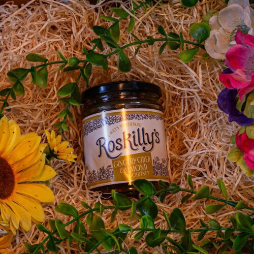 Gingery Cider & Almond Chutney 300g